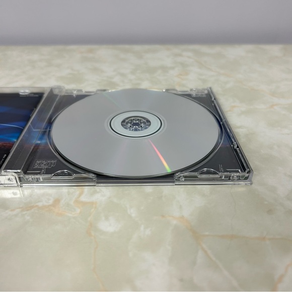 Céline Dion - Au cœur du stade CD 1999 - Picture 7 of 7